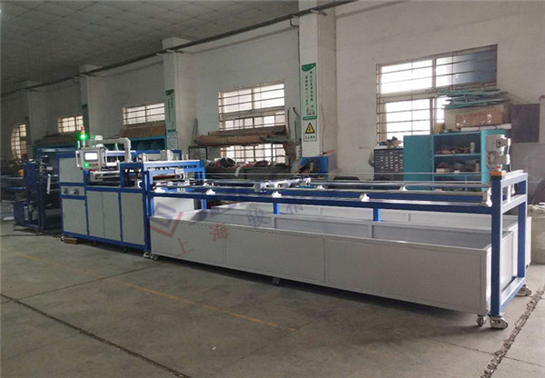 地?zé)崮と詣?dòng)<a href=http://m.tingyuehotel.com/ target=_blank class=infotextkey>熱合機(jī)</a>